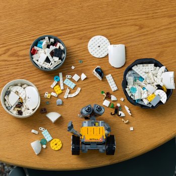 WALL-E si EVE