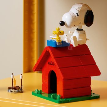 Peanuts: Căsuța lui Snoopy