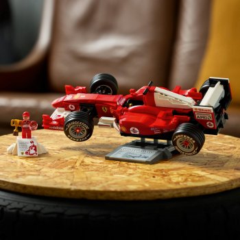Ferrari F2004 și Michael Schumacher