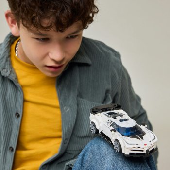 Hipermasina sport Bugatti Centodieci