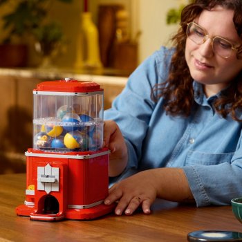 Automat de minifigurine