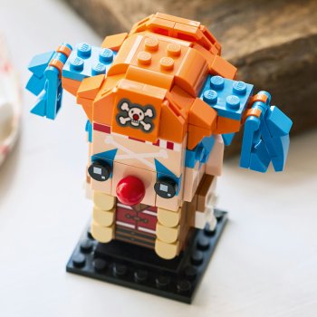 Buggy the Clown Figure