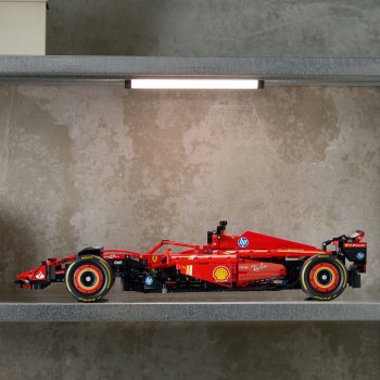 Masina F1 Ferrari SF-24