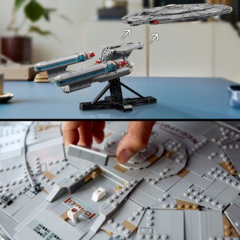 Star Trek: U.S.S. Enterprise NCC-1701-D™