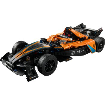 Masina de cursa NEOM McLaren Formula E 