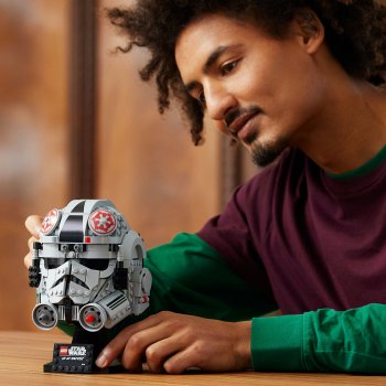 Casca de pilot de AT-AT