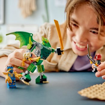 Pachet de luptă cu robotul dragon al lui Lloyd