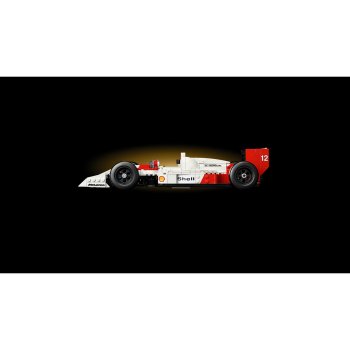 McLaren MP4/4 si Ayrton Senna