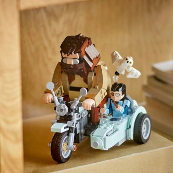 Hagrid™ si Harry pe motocicleta