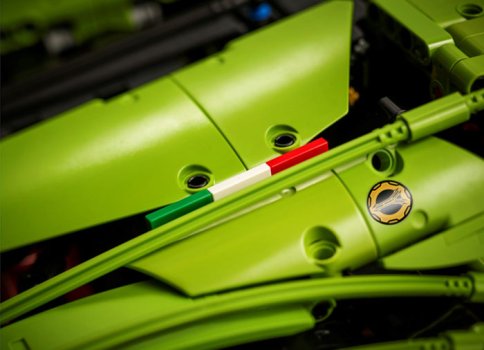 Lamborghini Sian FKP 37