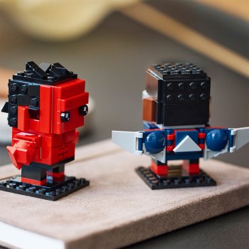 Capitanul America si Red Hulk