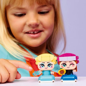 Miniprințesele Anna și Elsa