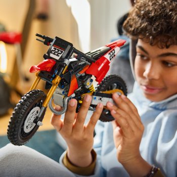 Motocicleta Ducati Desmo450 MX, versiunea de uzină
