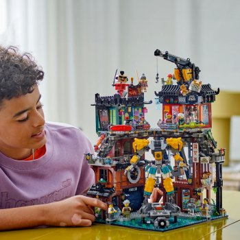 Ateliere în orasul NINJAGO®