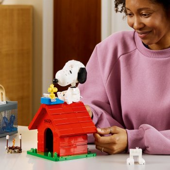 Peanuts: Căsuța lui Snoopy