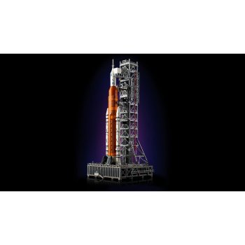 Sistemul de lansare spatiala Artemis al NASA