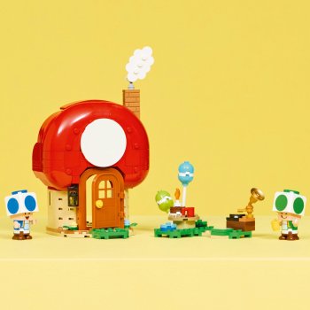 Petrecere acasa la Toad
