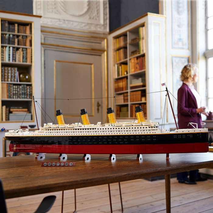 10294-lego-a