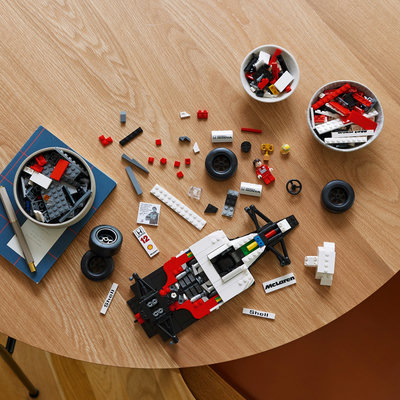 10330-lego-b
