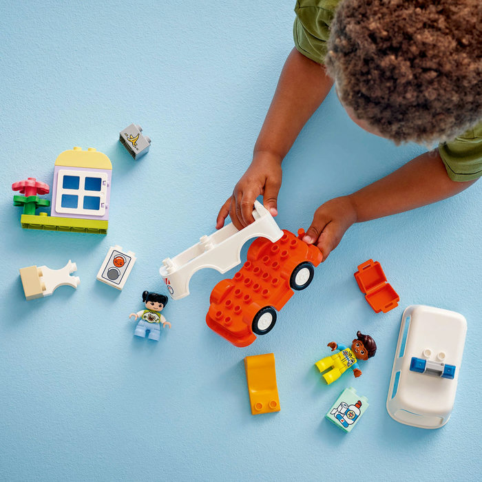 10447-lego-e