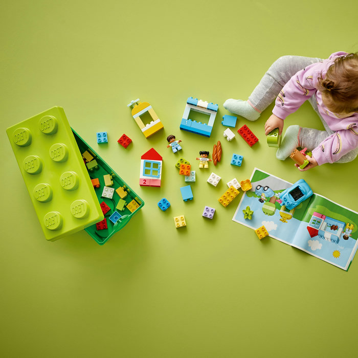 10913-lego-e