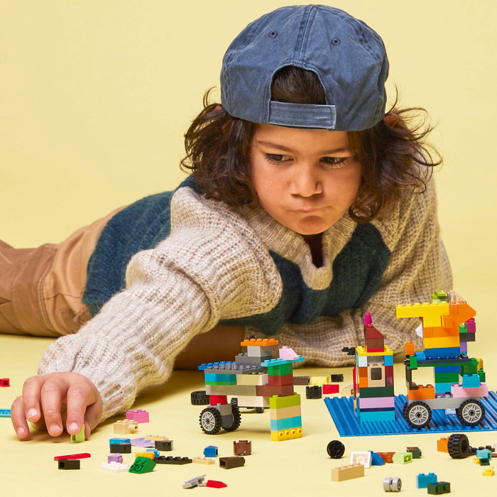 11025-lego-a