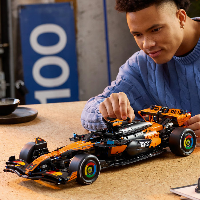 42228-lego-a